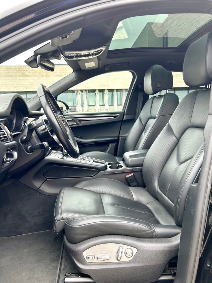 Porsche Macan 2021 - Image 4