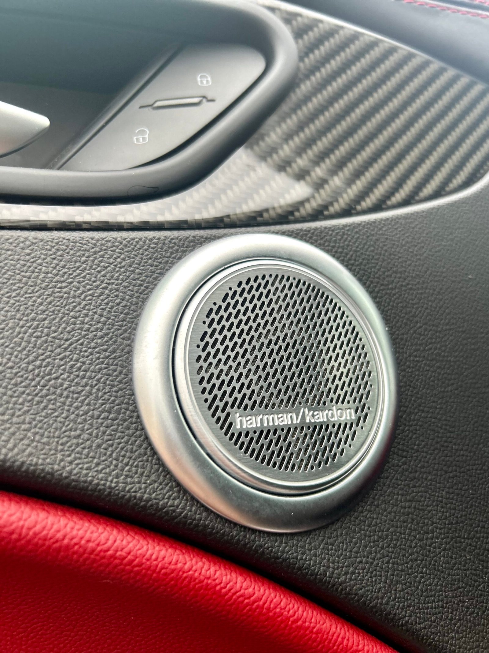 Alfa Romeo Stelvio Quadrifoglio 2018 - Image 14