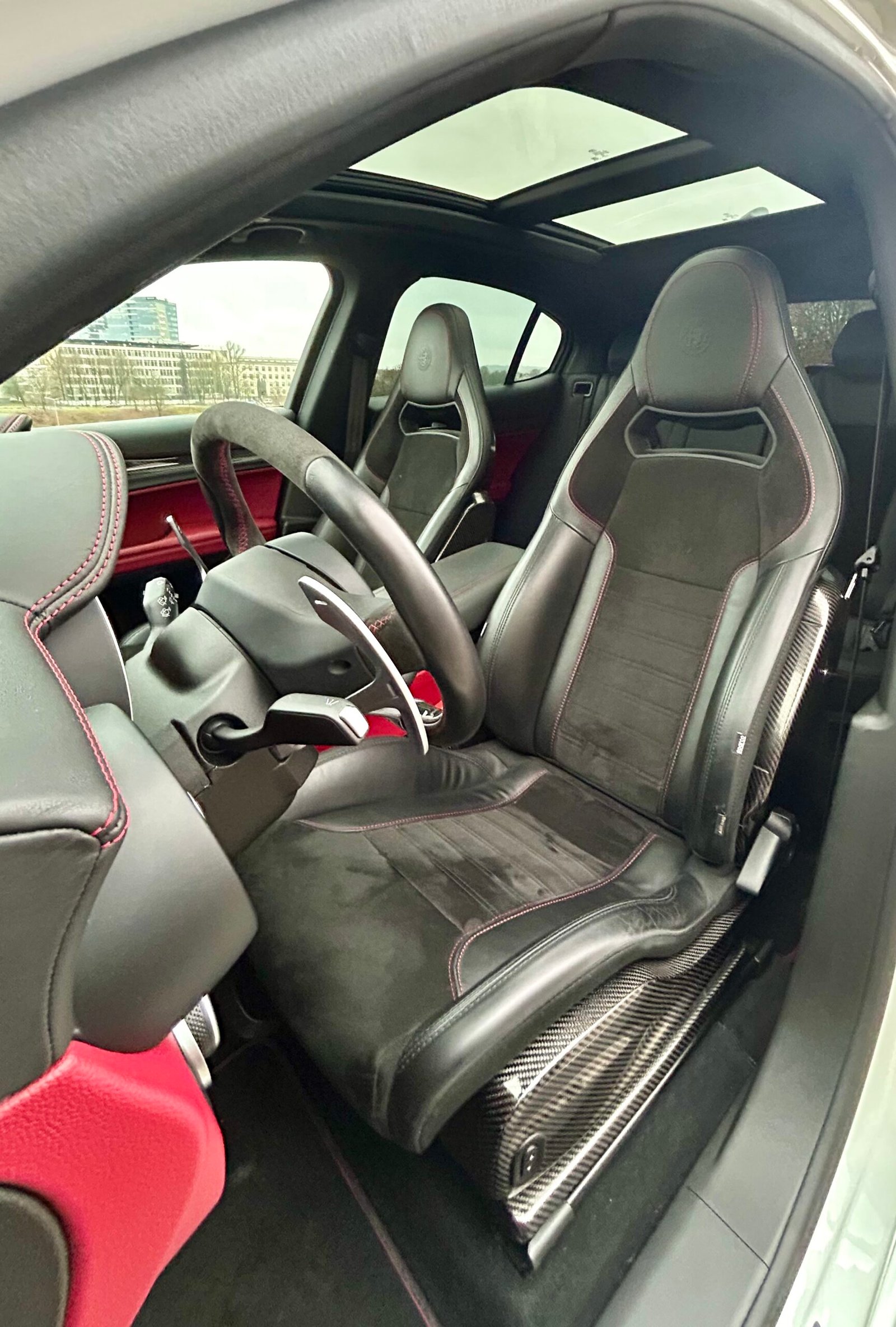 Alfa Romeo Stelvio Quadrifoglio 2018 - Image 7